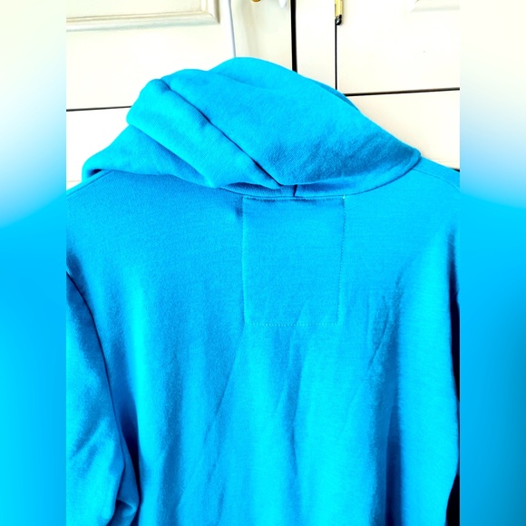Aviator Nation Malibu Chili Cookoff RARE Hoodie.2021.
Like New. Large 🦋🦋🦋🦋 - Picture 2 of 4